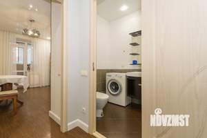 2-к квартира, вторичка, 58м2, 1/5 этаж