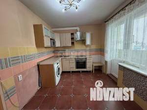 2-к квартира, вторичка, 62м2, 10/18 этаж