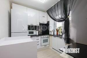 2-к квартира, вторичка, 42м2, 3/5 этаж