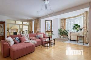 4-к квартира, вторичка, 189м2, 4/10 этаж