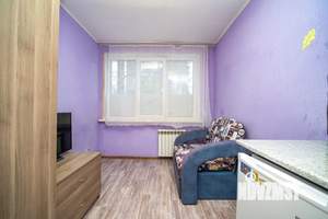 4-к квартира, вторичка, 56м2, 1/5 этаж