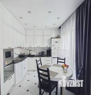 3-к квартира, вторичка, 71м2, 9/17 этаж