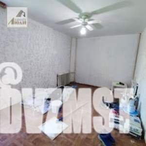 3-к квартира, вторичка, 56м2, 1/9 этаж