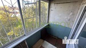2-к квартира, вторичка, 45м2, 1/9 этаж