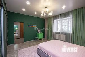 4-к квартира, вторичка, 131м2, 1/5 этаж