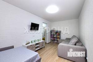 2-к квартира, вторичка, 42м2, 1/5 этаж