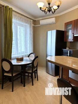 2-к квартира, вторичка, 60м2, 19/27 этаж