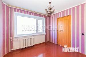 4-к квартира, вторичка, 61м2, 3/5 этаж