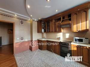 2-к квартира, вторичка, 80м2, 4/17 этаж