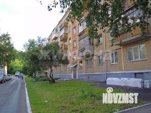 2-к квартира, вторичка, 47м2, 1/5 этаж