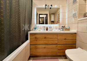 4-к квартира, вторичка, 75м2, 6/9 этаж