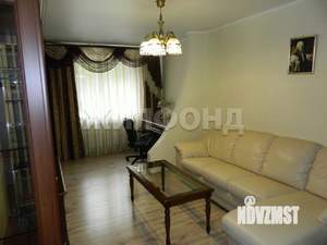 2-к квартира, вторичка, 56м2, 1/10 этаж