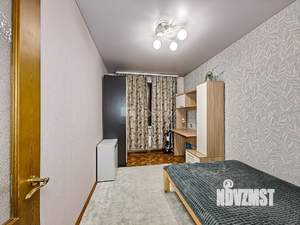 4-к квартира, вторичка, 72м2, 2/9 этаж