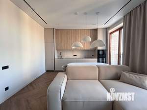 3-к квартира, вторичка, 63м2, 18/28 этаж