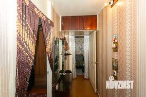 3-к квартира, вторичка, 57м2, 5/5 этаж
