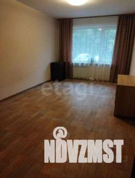 2-к квартира, вторичка, 45м2, 1/9 этаж