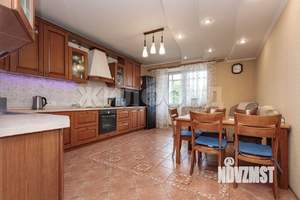 3-к квартира, вторичка, 108м2, 4/16 этаж