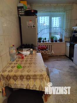 3-к квартира, вторичка, 63м2, 2/10 этаж