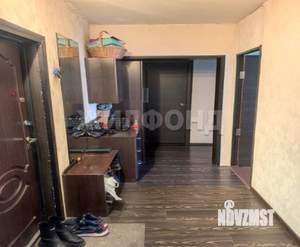 2-к квартира, вторичка, 52м2, 1/10 этаж