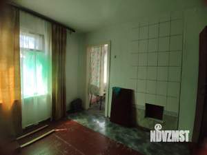 4-к квартира, вторичка, 65м2, 1/1 этаж