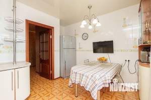 4-к квартира, вторичка, 92м2, 14/14 этаж