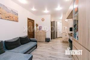 3-к квартира, вторичка, 58м2, 4/17 этаж