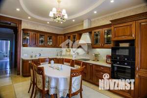 3-к квартира, вторичка, 121м2, 13/22 этаж