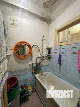 2-к квартира, вторичка, 60м2, 1/3 этаж