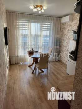 2-к квартира, вторичка, 57м2, 18/25 этаж