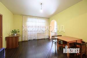 4-к квартира, вторичка, 64м2, 2/4 этаж