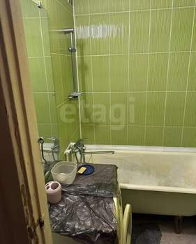 4-к квартира, вторичка, 75м2, 2/5 этаж