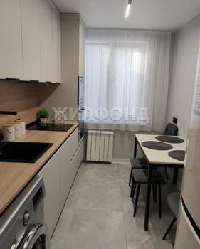 2-к квартира, вторичка, 44м2, 1/5 этаж