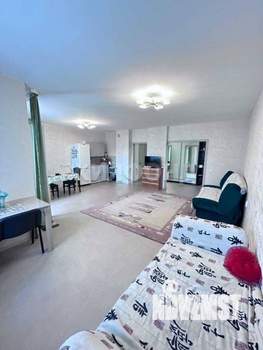 2-к квартира, вторичка, 72м2, 1/17 этаж
