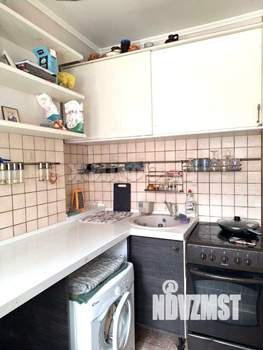 2-к квартира, вторичка, 42м2, 1/5 этаж