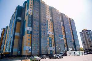 2-к квартира, вторичка, 62м2, 1/17 этаж