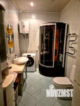 2-к квартира, вторичка, 64м2, 9/9 этаж