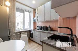 2-к квартира, вторичка, 56м2, 4/5 этаж