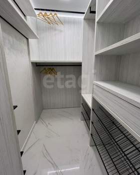 3-к квартира, вторичка, 71м2, 9/12 этаж