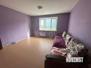 2-к квартира, вторичка, 58м2, 1/10 этаж
