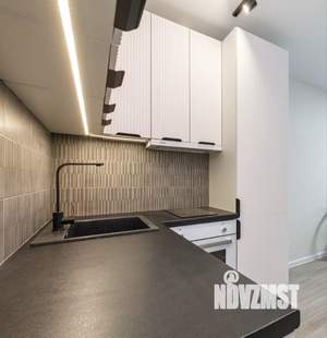 2-к квартира, вторичка, 42м2, 3/18 этаж