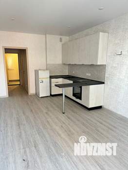 Студия квартира, вторичка, 28м2, 13/25 этаж