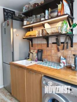 3-к квартира, вторичка, 58м2, 8/9 этаж