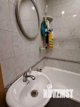 2-к квартира, вторичка, 43м2, 1/4 этаж