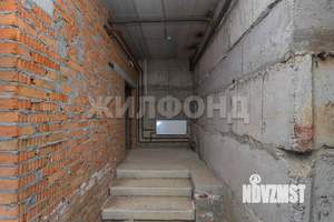 3-к квартира, вторичка, 101м2, -1/11 этаж