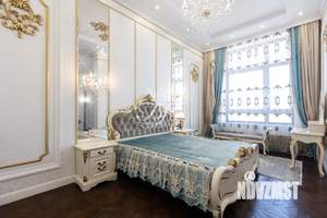 5-к квартира, вторичка, 170м2, 7/7 этаж