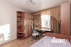 4-к квартира, вторичка, 78м2, 9/9 этаж