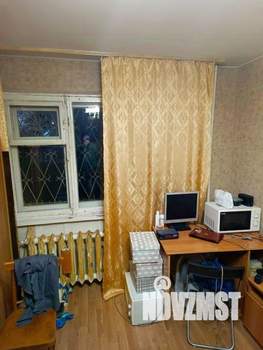 2-к квартира, вторичка, 46м2, 1/4 этаж