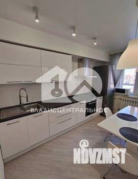 3-к квартира, вторичка, 81м2, 10/18 этаж