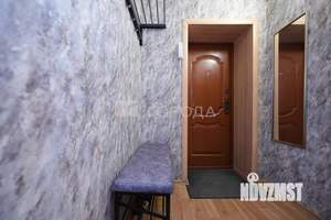 2-к квартира, вторичка, 42м2, 1/5 этаж