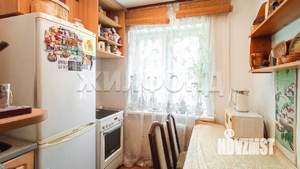 2-к квартира, вторичка, 43м2, 1/4 этаж